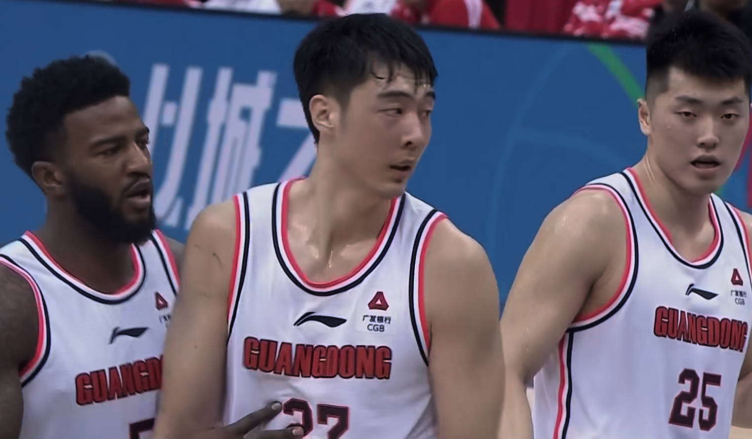 包含Ning在DWG比赛中领先优势明显，领先优势明显引发热议！引发球迷热议的词条-开云官网