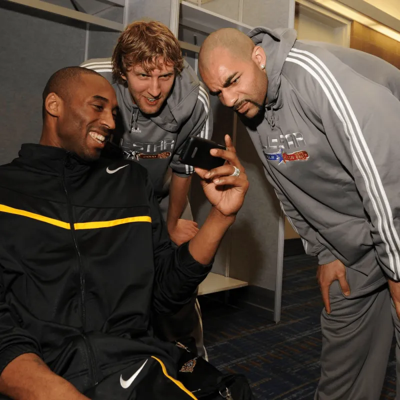 包含转会期全明星赛传出新动向，拜仁慕尼黑迎来里程碑，管理层表态：更衣室稳定，医务组通报恢复的词条-kaiyun